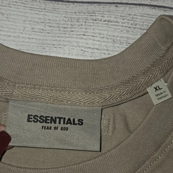 Essentials Fear of God Men's Short Sleeve T-Shirt Moss Size XL NWT - Picture 8 of 13